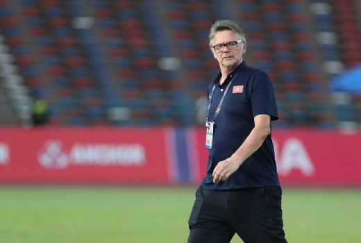 Kebobolan 2 Kali Lewat Lemparan, Pelatih Vietnam Ngamuk: Gol Konyol - GenPI.co