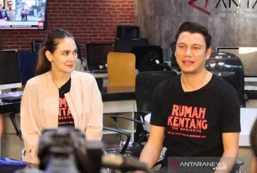 Digosipkan Selingkuh, Christian Sugiono: Saya Nggak Tahu - GenPI.co