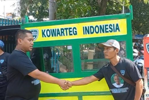 Mempererat Hubungan, Kowarteg Dukung Ganjar Beri Gerobak ke Pedagang Kopi - GenPI.co
