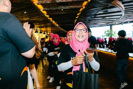 Lewat HW Peduli, HW Group Gelar Senam Sehat dan Bagi-bagi Sembako - GenPI.co