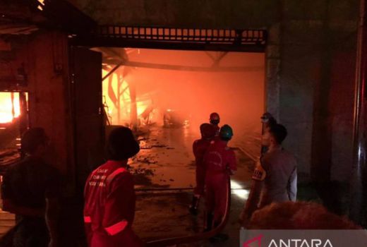 Azan Dikumandangkan saat Kebakaran di Aceh Tamiang, 9 Rumah Ludes - GenPI.co