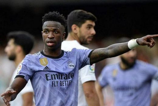 Marah Vinicius Jr Diteriaki Monyet, Ronaldo Salahkan Wasit - GenPI.co