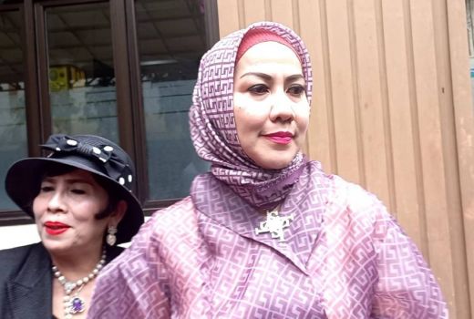 Maju Calon Anggota DPR, Venna Melinda Bingung Suara Hilang 7 Ribu - GenPI.co