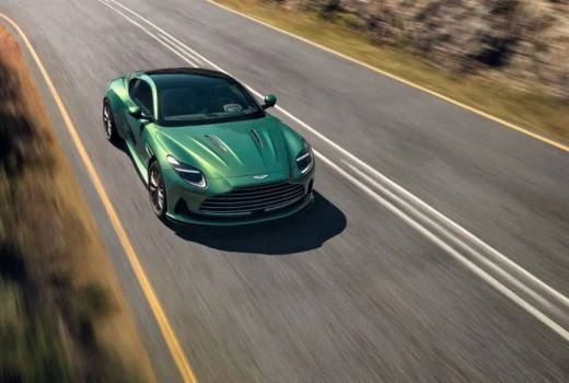 Mobil Baru Aston Martin DB12 Bisa Melaju Hingga 325 Km per Jam - GenPI.co