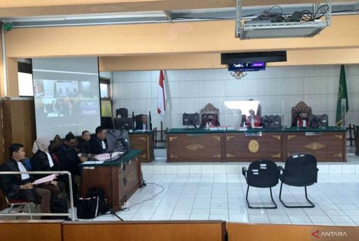 8 Terdakwa Perusakan Kantor Arema FC Jalani Sidang Perdana di PN Malang - GenPI.co