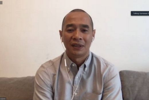 Kurniawan Dwi Yulianto Puji Yayasan Bakti Sepak Bola Indonesia, Ini Katanya - GenPI.co
