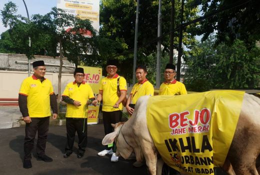 Gandeng DMI, PT Bintang Toedjoe Gelar Kurban di Puluhan Masjid se-Indonesia - GenPI.co