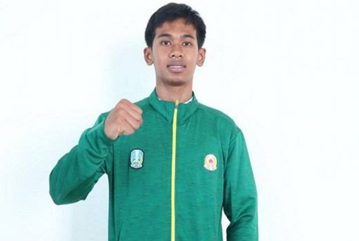 Mahasiswa UM Surabaya Raih Emas di Piala Dunia Panjat Tebing di Prancis - GenPI.co