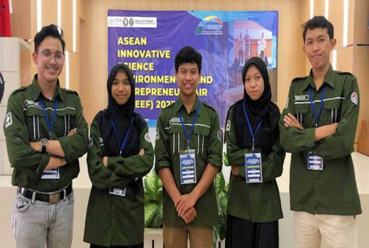 Mahasiswa Teknik Kimia UII Yogyakarta Sabet Emas di Kompetisi AISEEF - GenPI.co