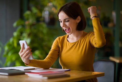 3 Zodiak Hari Ini Ketiban Durian Runtuh Berkat Kesabarannya yang Tinggi - GenPI.co