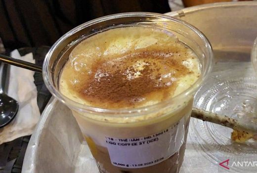 Intip Egg Coffee, Minuman Kekinian Ala Anak Muda Vietnam - GenPI.co