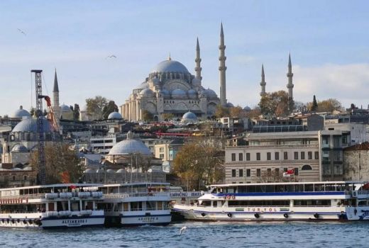 Intip Biaya yang Dikeluarkan untuk Liburan Wisata ke Eropa dan Turki - GenPI.co