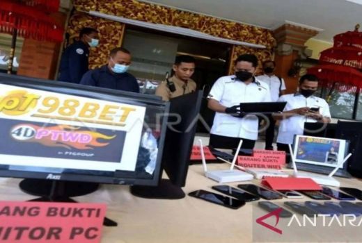 Bareskrim Polri Gerebek Tempat Judi Online di Bali, 31 Orang Ditangkap - GenPI.co