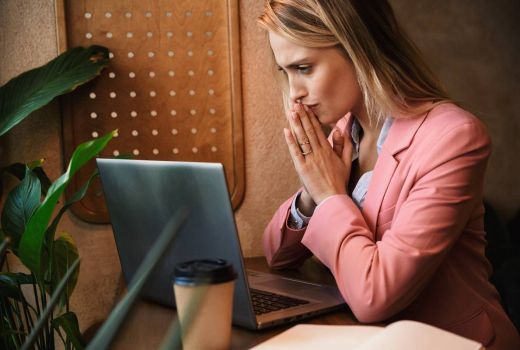 10 Teknik Mudah Mengurangi Rasa Cemas, Kamu Bisa Lebih Lega - GenPI.co