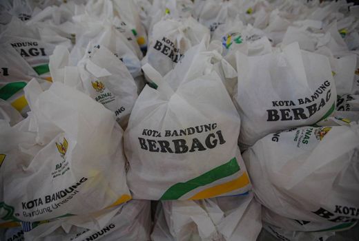 Bnadung Berbagi, 2.805 Paket Sembako Disalurkan kepada Masyarakat - GenPI.co