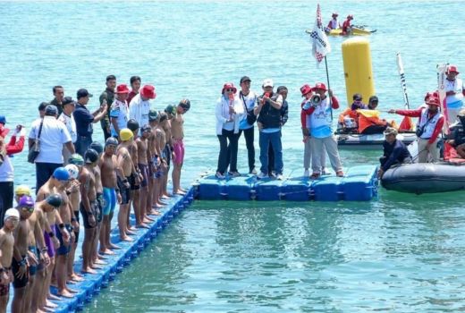 Kejuaraan Internasional Renang Perairan Terbuka Beri Efek Positif Wisata Bahari Lamongan - GenPI.co