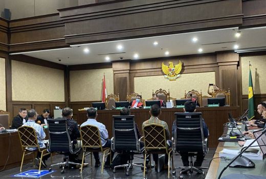 2 Saksi Korupsi BTS Ungkap Serahkan Uang Rp 70 Miliar ke Komisi I DPR RI - GenPI.co