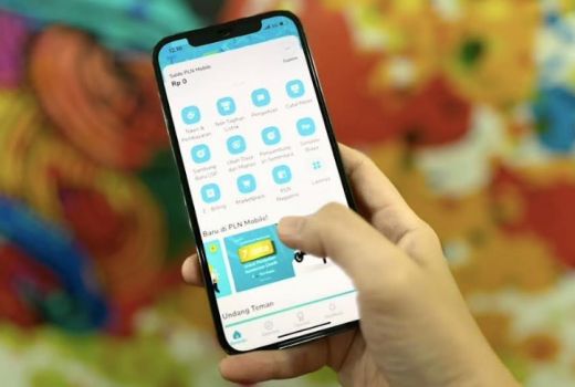 Ayo Pakai Aplikasi PLN Mobile, 24 Jam Nonstop, Petugas Selalu Siap Bantu - GenPI.co