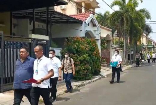 Rumah Ketua KPK Firli Bahuri Dikabarkan Digeledah oleh Polisi - GenPI.co