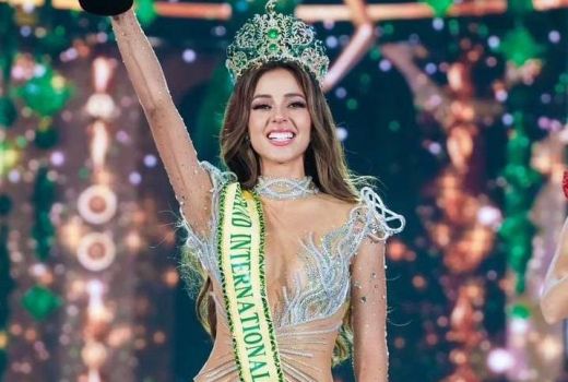 Luciana Fuster Dinobatkan Jadi Miss Grand International 2023, Selamat! - GenPI.co