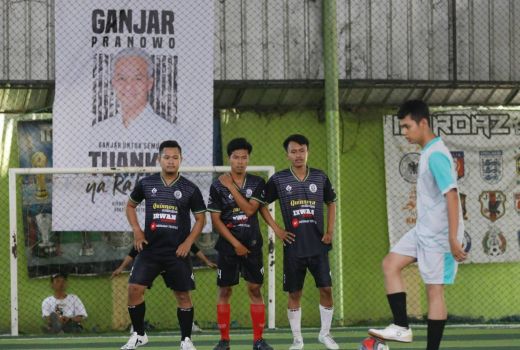 Turnamen Futsal Piala Ganjar Pranowo Dimeriahkan Ribuan Milenial Cirebon - GenPI.co