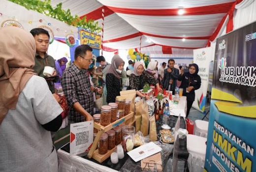 Bazar HLN ke-78 PLN UID Jakarta Raya Meriah, Produk UMKM Laris Manis - GenPI.co
