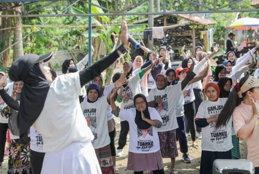 Jaga Kebugaran Tubuh, Ratusan Lansia Banten Lakukan Senam Sehat Bersama - GenPI.co