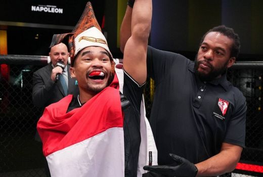Cetak Sejarah TKO di UFC, Jeka Saragih: Lawannya Lemah - GenPI.co