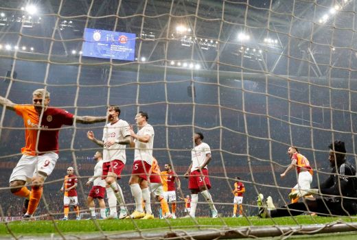 Kebobolan 14 Gol, Manchester United Ukir Sejarah Buruk Liga Champions - GenPI.co
