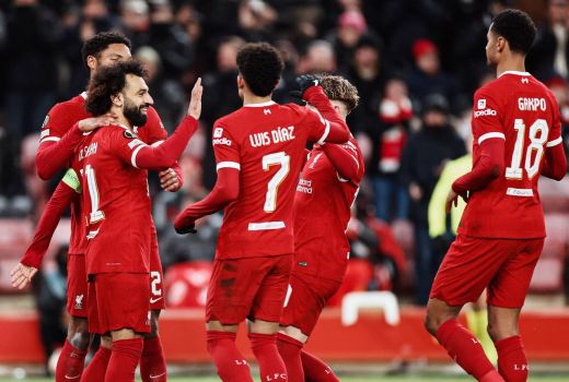 Link Live Streaming Piala Liga Inggris: Liverpool vs West Ham - GenPI.co