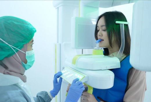Gandeng Rata Clinic Center, Tanam Tawarkan Implan Gigi Tanpa Bedah - GenPI.co