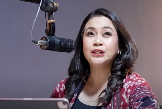 Zoya Amirin Ungkap Perbedaan Cairan Pria dan Wanita - GenPI.co