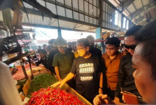 Anies Baswedan Sebut Koperasi Jadi Solusi Pedagang Terjerat Rentenir - GenPI.co