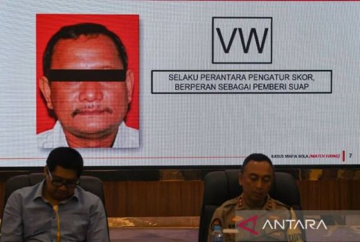 Kapolri Ungkap Tersangka Kasus Mafia Bola Vigit Waluyo, Aktor Intelektual Pengaturan Skor - GenPI.co