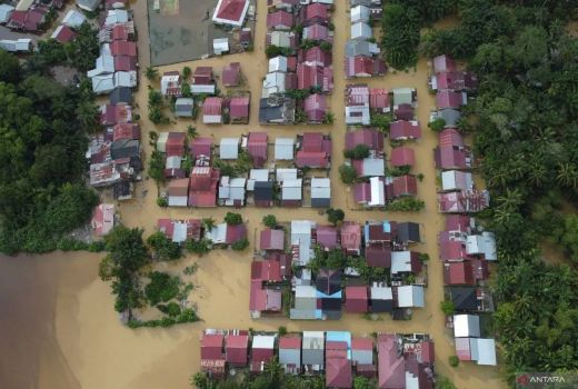 Waspada! 5 Provinsi Ini Rawan Bencana Banjir dan Tanah Longsor - GenPI.co