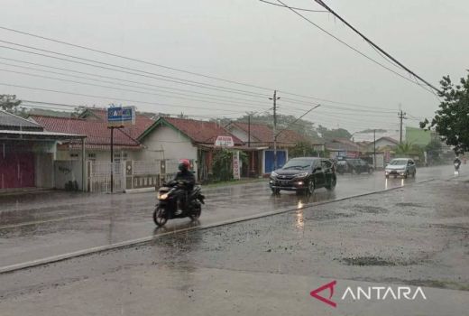 BMKG: Cuaca di Kota Besar di Indonesia Dipengaruhi Siklon Tropis - GenPI.co