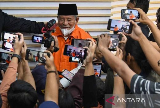 KPK Tangkap dan Tahan Penyuap Gubernur Maluku Utara - GenPI.co