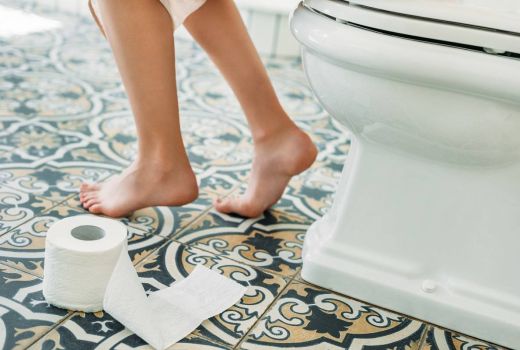 Peneliti Ungkap Penyebab Urine Berwarna Kuning - GenPI.co