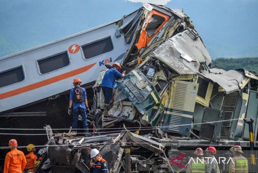 KAI Sebut Berikan Data Kecelakaan Kereta di Bandung ke KNKT dan DJKA - GenPI.co