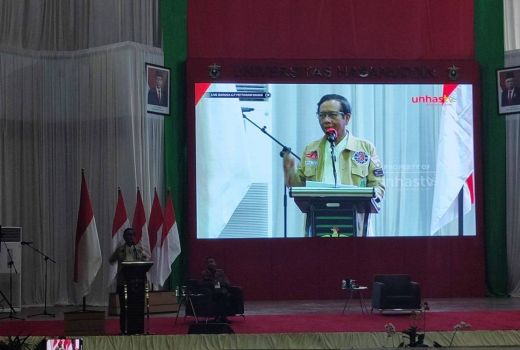 Mahfud MD: Jangan Katakan Bansos Itu Hadiah dari Presiden - GenPI.co