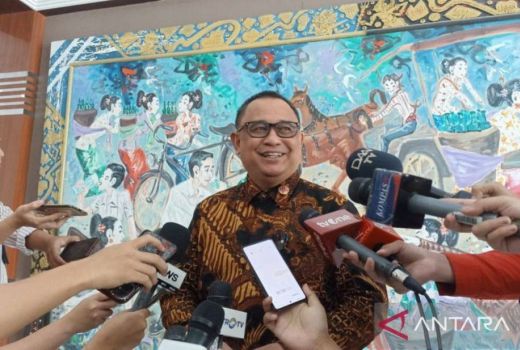 Ari Dwipayana Bantah Isu Jokowi Angkat Jutaan PNS Jika Prabowo Subianto Menang - GenPI.co