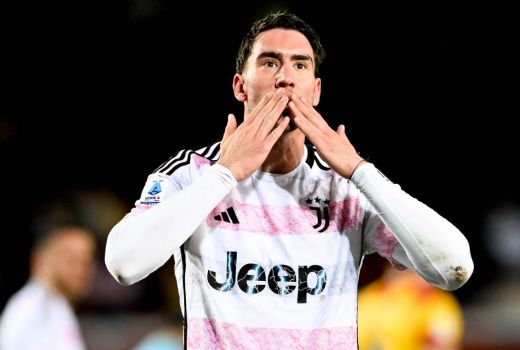 Juventus Bantai Lecce 3-0, Dusan Vlahovic Ukir Rekor di Luar Nalar - GenPI.co