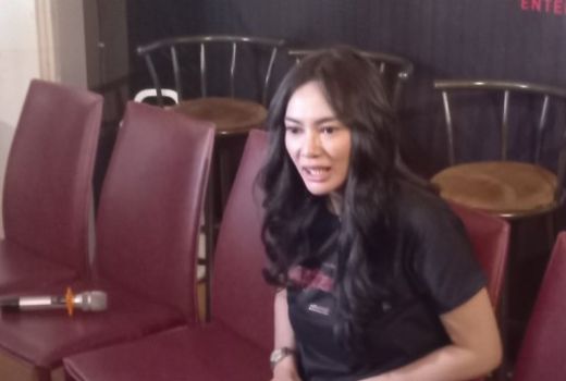 Digosipkan Pacaran dengan Ariel Noah, Masayu Anastasia: Cuma Teman - GenPI.co