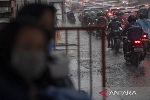 BMKG: Sejumlah Wilayah di Indonesia Berpotensi Hujan Sedang hingga Lebat Disertai Petir - GenPI.co