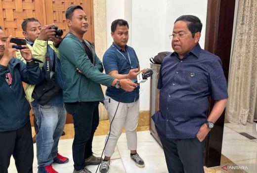 Idrus Marham Harap Pertemuan Jokowi dengan Surya Paloh Diikuti Elite Politik Lain - GenPI.co
