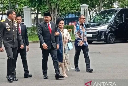 Hadi Tjahjanto Dilantik Jokowi Jadi Menko Polhukam - GenPI.co