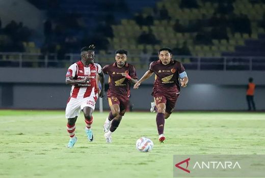Gaji PSM Makassar Menunggak Langsung Dibocorkan Pelatih, Ini Kata LIB - GenPI.co
