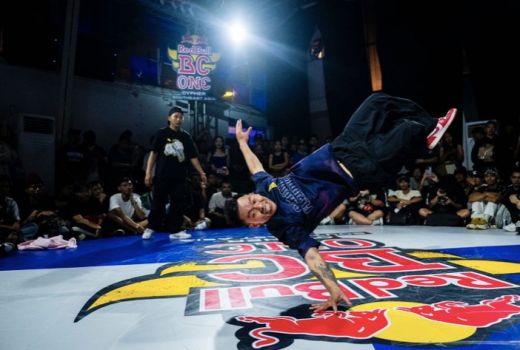 B-Boy LegoSam Juara Kompetisi Breakdance Asia Tenggara Red Bull BC One - GenPI.co