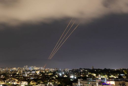 Serangan Iran ke Israel Timbulkan Kekhawatiran Terjadinya Perang yang Lebih Luas - GenPI.co