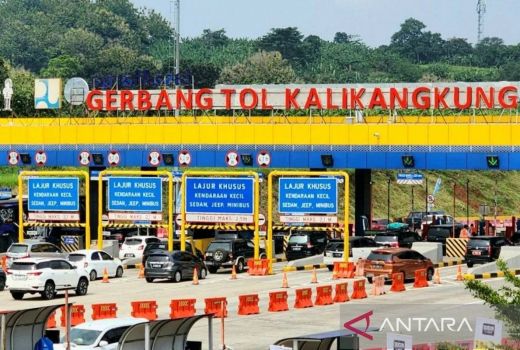 One way Berakhir, Arus Lalu Lintas di Gerbang Tol Kalikangkung Kembali Normal 2 Arah - GenPI.co